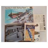 Curtiss P-40E 'Flying Tiger' Model Airplane Set Curtiss P-40E 'Flying Tiger' Model Airplane Set