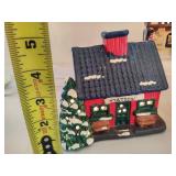 Five Assorted Lighted Houses/Nightlights Five Assorted Lighted Houses/Nightlights
