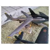 Lot of Vintage Model Airplanes Lot of Vintage Model Airplanes