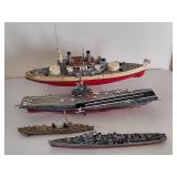 Lot of Assorted Model Ships/Boats Lot of Assorted Model Ships/Boats