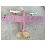 Large Model + Small Propeller Planes Large Model + Small Propeller Planes