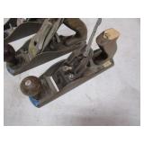 (2) No5 (2) No4 Wood Planes