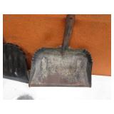Dustpans & Hand Brooms