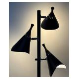 U - Triple-Head Floor Lamp