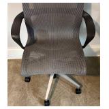 U - Mesh Office Chair