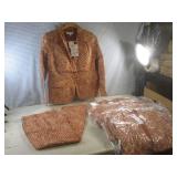 (A-3) 4 Free People Suit Shop 2-Pie...