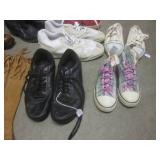 (EC1) Assorted Boots and Shoes - Mi...