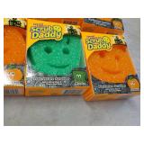 6 Scrub Daddy Scrubbers... 6 Scrub Daddy Scrubbers...
