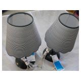 2 Room Essentials Table Lamps... 2 Room Essentials Table Lamps...