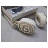 2 Heyday Wireless Headphones... 2 Heyday Wireless Headphones...