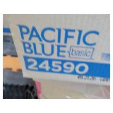 2000 Pacific Blue 16 packs White Mu... 2000 Pacific Blue 16 packs White Mu...