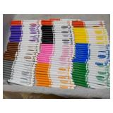 Crayola 100 Markers 10 different Co... Crayola 100 Markers 10 different Co...