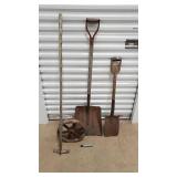 Antique Garden Tools (Lot of 4) Antique Garden Tools (Lot of 4)