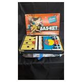 Vintage Boxed Board Games & Space Shuttle Model Kit (Lot of 4) Vintage Boxed Board Games & Space Shuttle Model Kit (Lot of 4)
