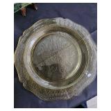 Vintage Christmas Tableware & Decor - Oil Lamp, Rose Vase, A Country Christmas Plate, Green Glass Plate, Tree Plate, Amber Plate Vintage Christmas Tableware & Decor - Oil Lamp, Rose Vase, A Country Christmas Plate, Green Glass Plate, Tree Plate, Amber Plate