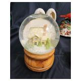Assorted Ceramic Figurines, Snow Globe & Porcelain Keepsakes - Vintage Collectibles Assorted Ceramic Figurines, Snow Globe & Porcelain Keepsakes - Vintage Collectibles