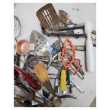 Copper Bakeware & Vintage Kitchen Gadgets - Cookie Cutters, Ladles, Sifters Copper Bakeware & Vintage Kitchen Gadgets - Cookie Cutters, Ladles, Sifters