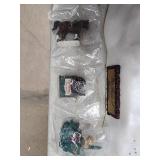 Miniatures - The Magic of Mainstreet Figures & Dollhouse Buildings Miniatures - The Magic of Mainstreet Figures & Dollhouse Buildings