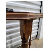 Vintage Oak End Table with Scalloped Edge and Turned Legs Vintage Oak End Table with Scalloped Edge and Turned Legs