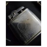 Dundee Automatic Super Lighter (Japan) - Ronson Viking (England) - Occidental Lighter Dundee Automatic Super Lighter (Japan) - Ronson Viking (England) - Occidental Lighter