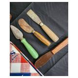 Buffton Slaw Cutter Co. Slaw Cutter - Vintage Manual Kitchen Slicer w/ 3 Blades Buffton Slaw Cutter Co. Slaw Cutter - Vintage Manual Kitchen Slicer w/ 3 Blades