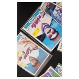 Topps Baseball Cards - Vintage Loose Assortment (1980s-1990s) Topps Baseball Cards - Vintage Loose Assortment (1980s-1990s)