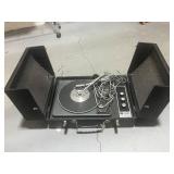 Vintage Garrand Model 50 Portable Turntable with Detachable Speakers Works!