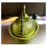 7' Green Hen on Nest