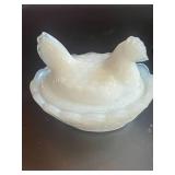 Two 2.5' Hen on Nest Salts  Small chip on beak of one and Tail of the other