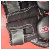 Farrell's Extreme Bodyshaping Boxing Gloves