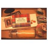 Home Decor, vintage collectibles-Ceramic Turkey Salt & Pepper Shakers