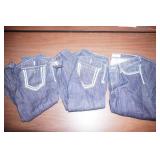 NEW Women's Jean Capris. Size 28 (3ct)