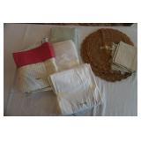 Placemats, Sheets Twin & Full, Curtains