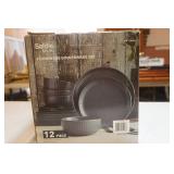 NEW Stoneware Dinnerware Set. 12 Pieces