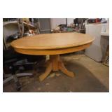 Pedestal Dining Room Table 66'x 48'x 29'