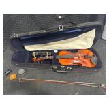 Amati's Fine Instruments Violin