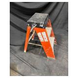 Werner 2-Step Fiberglass Step Stool