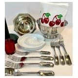 Minnesota Kitchen Towel - Paper Towel Holder, 2 Candle Holders, Silver Bowl, Ceramic Bowl & Forks Minnesota Kitchen Towel - Paper Towel Holder, 2 Candle Holders, Silver Bowl, Ceramic Bowl & Forks