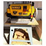 DeWALT DW735 13 in Thickness Planer - 120V 15A 10,000 RPM DeWALT DW735 13 in Thickness Planer - 120V 15A 10,000 RPM