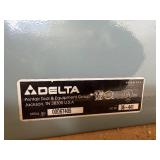Delta 36-441B 36-451X 10-In Contractor Table Saw & Router Table - 1.5-2 HP, 115/230V Delta 36-441B 36-451X 10-In Contractor Table Saw & Router Table - 1.5-2 HP, 115/230V