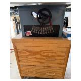 Delta 36-441B 36-451X 10-In Contractor Table Saw & Router Table - 1.5-2 HP, 115/230V Delta 36-441B 36-451X 10-In Contractor Table Saw & Router Table - 1.5-2 HP, 115/230V