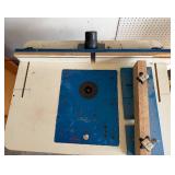 Rockler Router Table & 4-Piece Router Table Accessory Kit Rockler Router Table & 4-Piece Router Table Accessory Kit