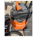 RIDGID 6.5 Peak HP 16-Gallon Wet & Dry Vacuum With Attachments RIDGID 6.5 Peak HP 16-Gallon Wet & Dry Vacuum With Attachments