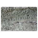 Massarelli Stone Bird Bath with Fluted Pedestal - 24-Inch Bowl Garden Ornament Massarelli Stone Bird Bath with Fluted Pedestal - 24-Inch Bowl Garden Ornament