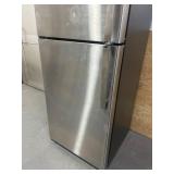 GE 16.6-cu ft Top-Freezer Refrigerator with Ice Maker (Stainless Steel) ENERGY STAR- Model # GIE17GSNRSS MSRP $1,009