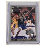 Kevin Garnett Rookie 1995 Upper Deck Collector's Choice Players Club Edition SP #275 - Minnesota Timberwolves Basketball Card Kevin Garnett Rookie 1995 Upper Deck Collector's Choice Players Club Edition SP #275 - Minnesota Timberwolves Basketball Card