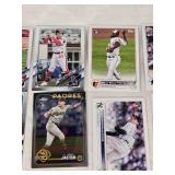 HUGZE Lot of Baseball Rookie Cards HUGZE Lot of Baseball Rookie Cards