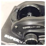 Lews Super Duty SD#SH Baitcasting Reel, New in Box