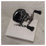 Team ARK-Gravity S-5 Baitcast Reel 7:1-1, As New