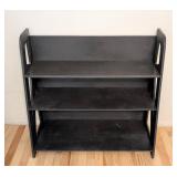 UL - Painted Montessori Wooden Shelf UL - Painted Montessori Wooden Shelf